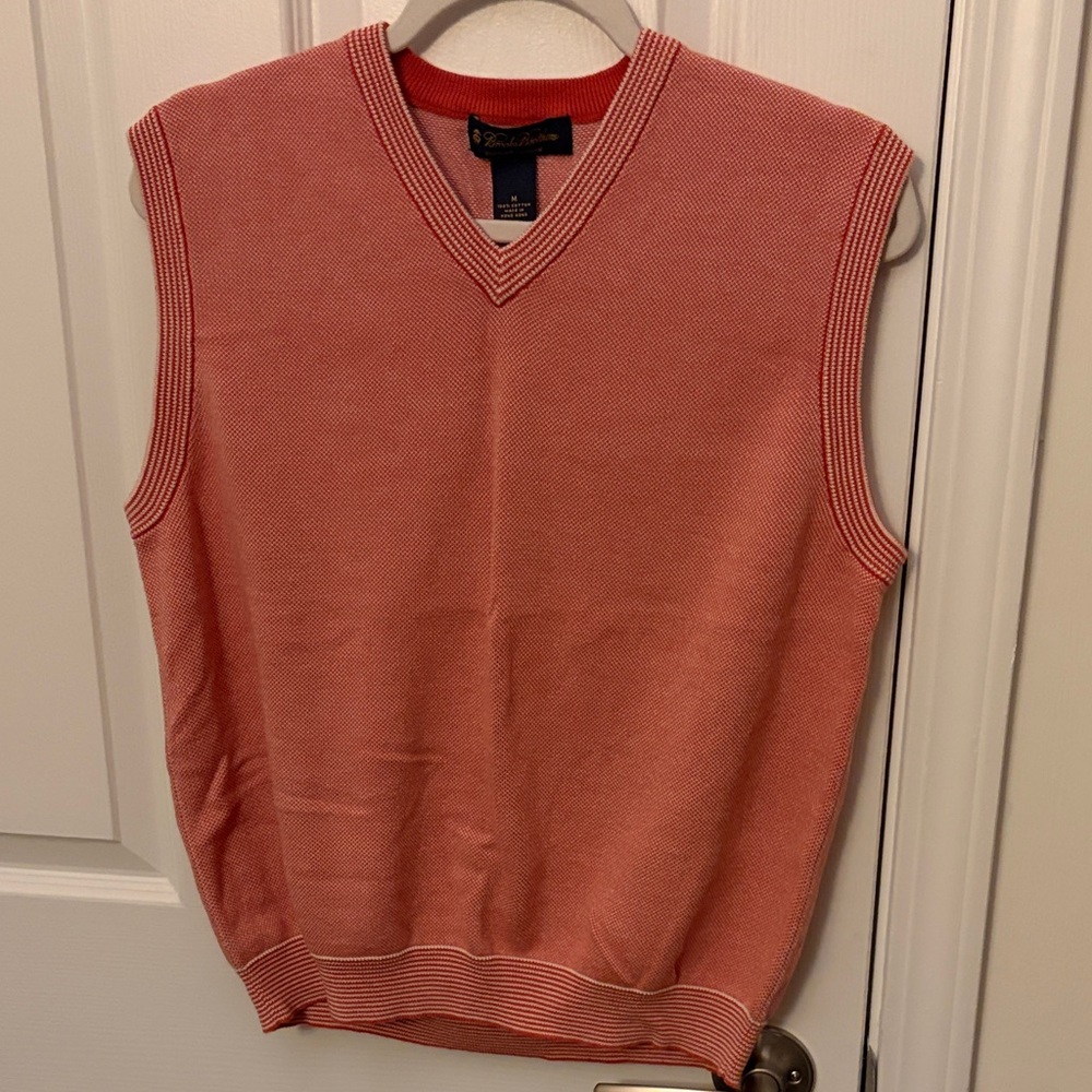 Brooks Brothers Men's Coral V-Neck Sweater Vest